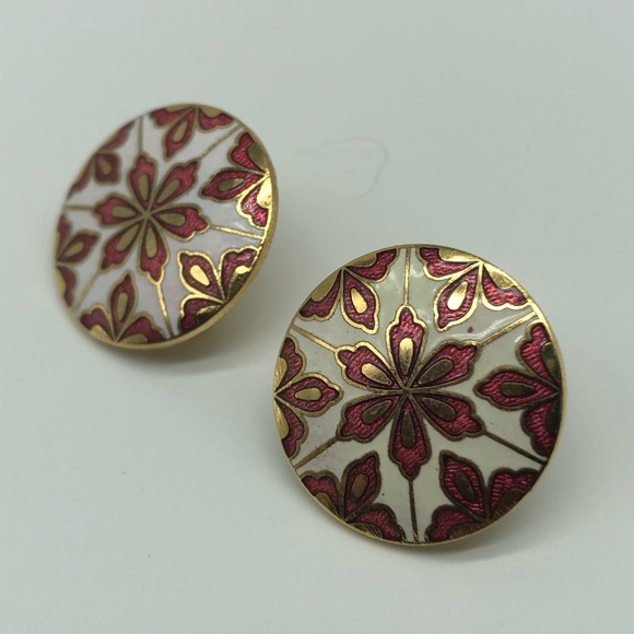 Cloisonné clip on earrings. - Picture 2 of 4